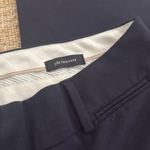 LOFT Julie Trouser Pants Black Size 10 P - Picture 4 of 7